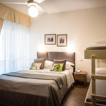 Mira Mare Sea Hotel Червия Екстериор снимка